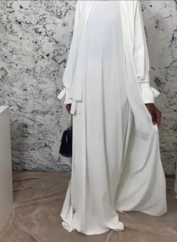 ensemble grande taille tall sous abaya et kimono blanc