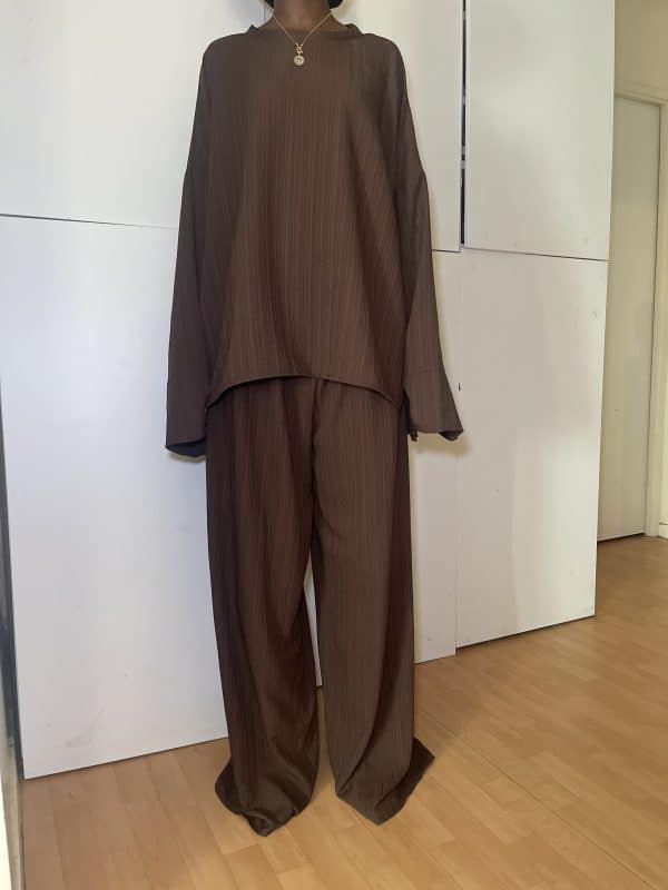 ensemble mastour grande taille femme élégante vêtement grande taille femme tall 1m80 1m90 ensemble pantalon ample grande taille tenue mastour grande taille chic ensemble kimono femme grande taille tenue longue grande taille femme ensemble 2 pièces grande taille moderne outfit grande taille femme voilée vêtements grande taille modest fashion ensemble habillé grande taille tall pantalon long